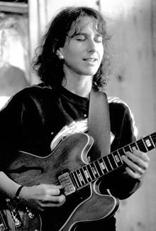 Todd Rundgren performing in St