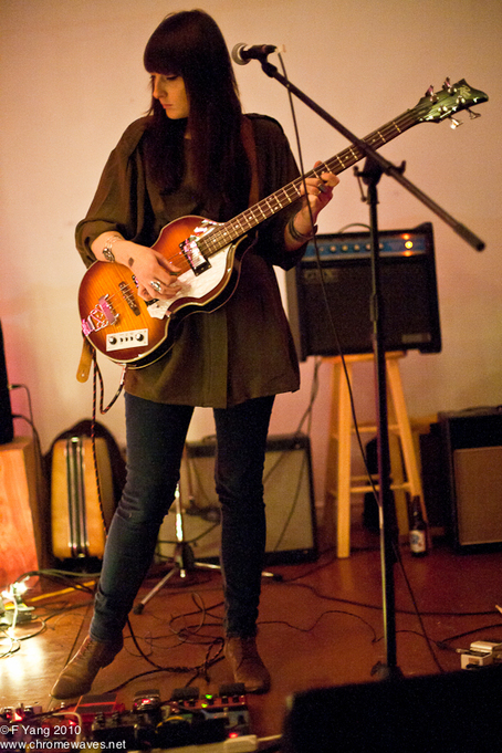Hussy — Silver Dollar Room, 2012-01-26