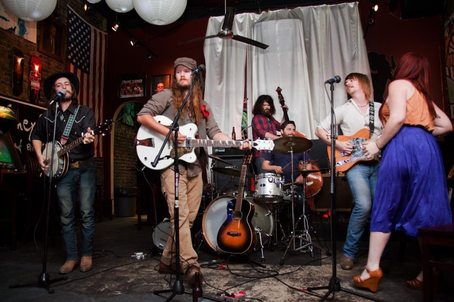 Quiet Hollers — The Racoon Motel, 2023-07-13