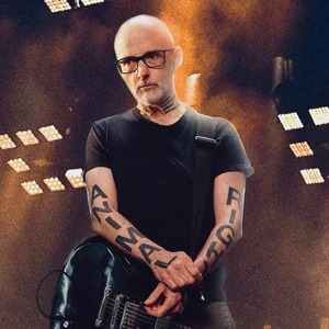 Moby live.