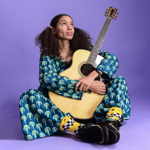 Nneka live.
