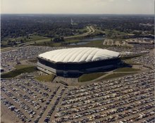 Pontiac Silverdome, Pontiac