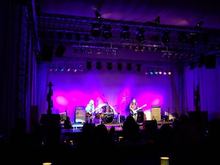 Earth Music Hall, Wetter