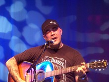 Aaron Lewis Tickets, Tour Dates & Concerts 2024 & 2023 – Songkick