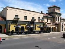 Ferntree Gully Hotel, Melbourne