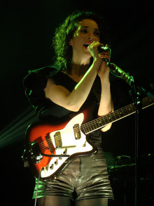 St. Vincent Tickets, Tour Dates & Concerts 2024 & 2023 – Songkick