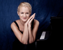 Aleksandra Mikulska Concert Tickets - 2026 Tour Dates
