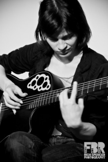 Kaki King Tickets, Tour Dates & Concerts 2024 & 2023 – Songkick