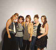 Della Mae Concert Tickets - 2026 Tour Dates