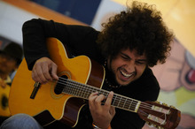 Diego Figueiredo Concert Tickets - 2026 Tour Dates