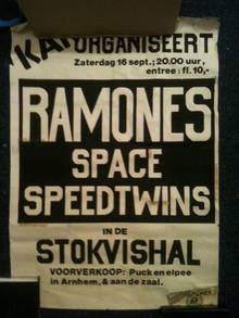 The Ramones live.