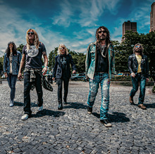 The Dead Daisies live.