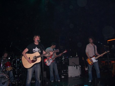 Alterkicks at Thirteen Senses at O2 Shepherd's Bush Empire (07 Mar 05) with Alterkicks and Pollen