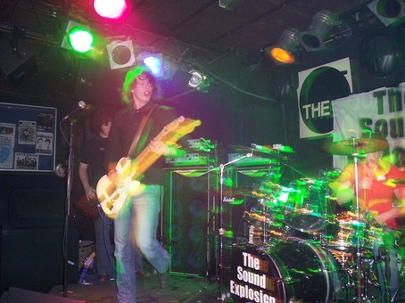The Sound Explosion at Do Me Bad Things at The Square (04 Jun 05) with The Sound Explosion