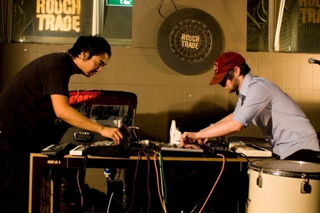 Fuck Buttons — Fernhill Farm, 2013-08-31