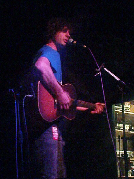 Matthew P at Ian Broudie and James Walsh (Starsailor) at Rescue Rooms (02 Dec 09) with Matthew P