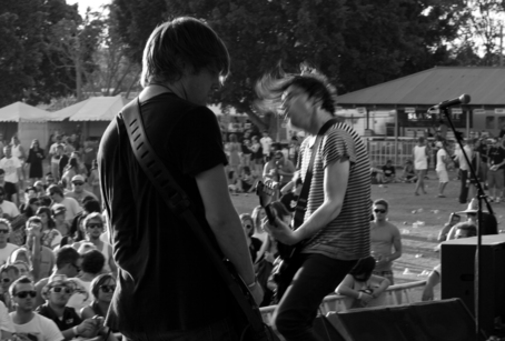 Children Collide — Pianos, 2010-09-30
