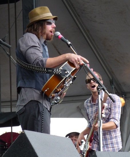 The Breton Sound — Gasa Gasa, 2014-08-01