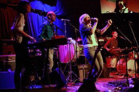 Tu Fawning — Brick & Mortar Music Hall, 2012-06-20