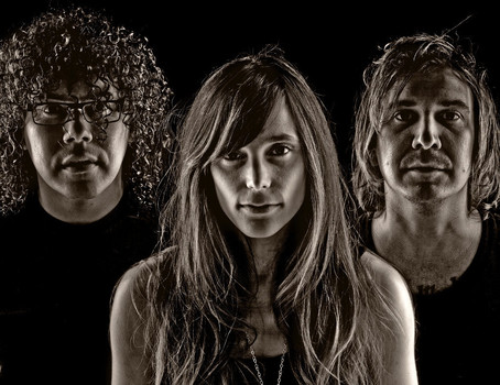 Room Full of Strangers — The Cave, 2013-03-22