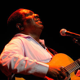 Vusi Mahlasela — Walt Disney Concert Hall, 2015-03-14