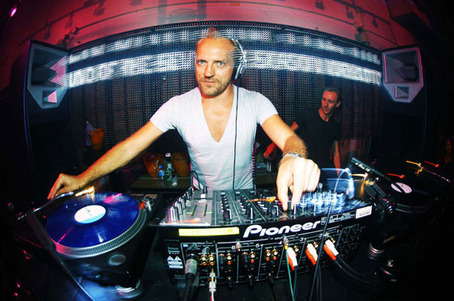 Adam Beyer — Amnesia Ibiza, 2016-08-08