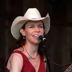 Gillian Welch Concert Tickets - 2025 Tour Dates.