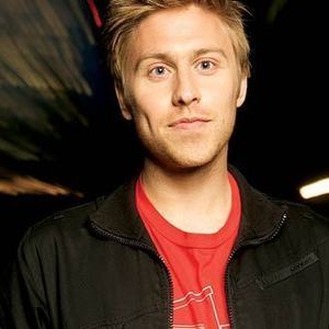 Russell Howard live.