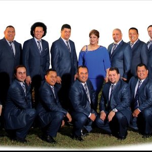 Los Hermanos Flores Tickets, Tour Dates & Concerts 2024 & 2023 – Songkick