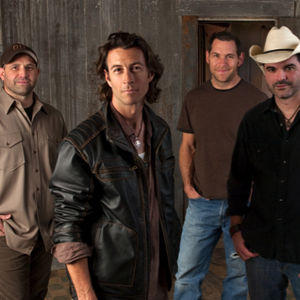 Roger Clyne & The Peacemakers live