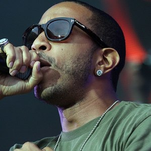 Ludacris live.