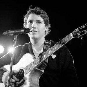Cris Cab Concert Tickets - 2026 Tour Dates