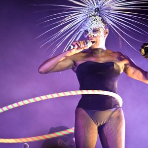 Grace Jones live.