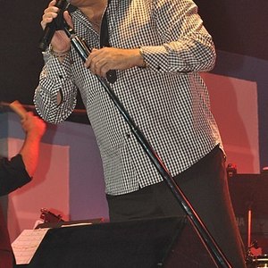 Gilberto Santa Rosa live.