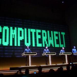 Kraftwerk live.