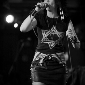 Lizzie & The Banshees Concert Tickets - 2026 Tour Dates.