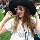 lani-rovzar’s profile image